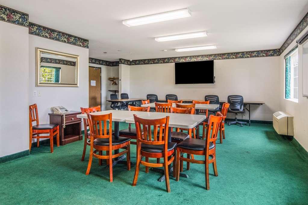 Quality Inn Port Orchard Ristorante foto