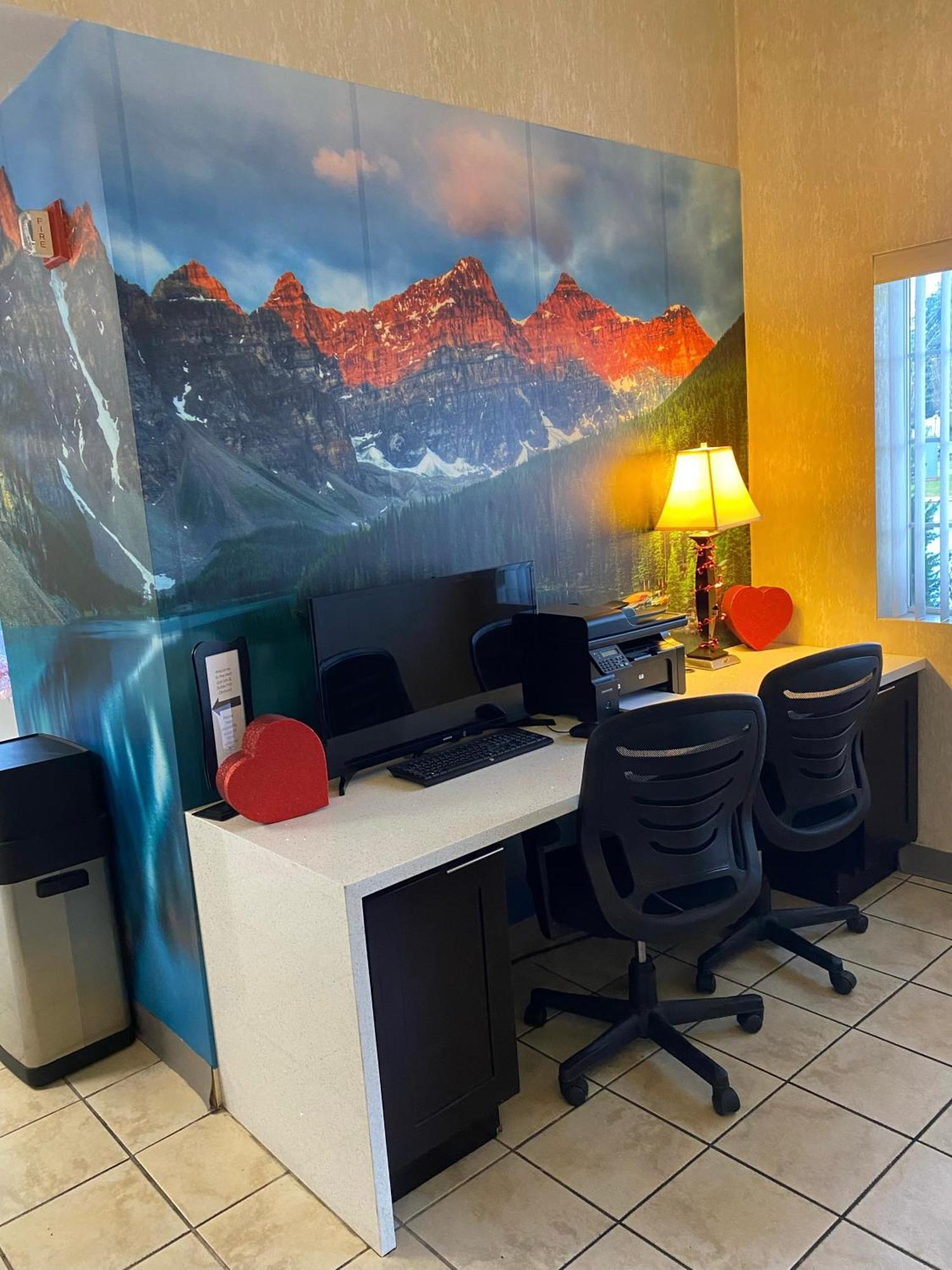Quality Inn Port Orchard Esterno foto