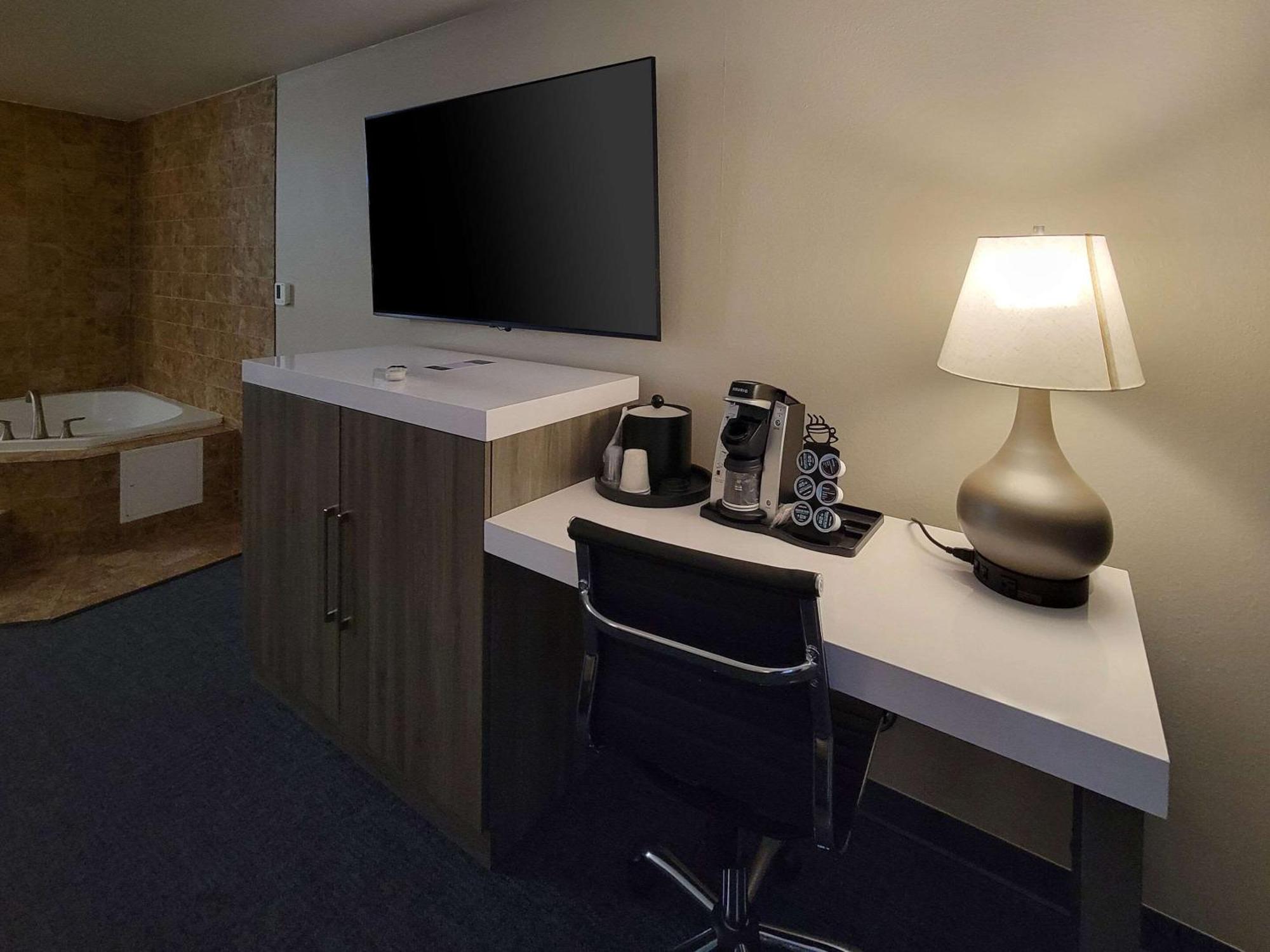 Quality Inn Port Orchard Esterno foto